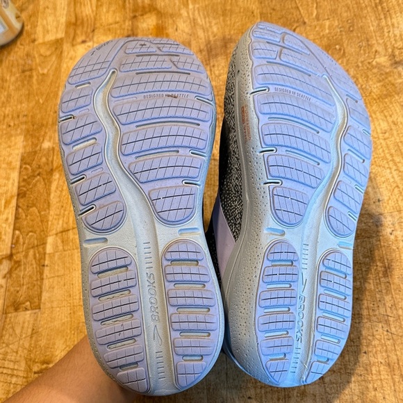 Brooks platform sneakers - Picture 4 of 4